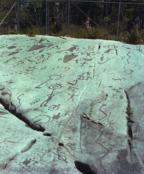 petroglyph2.jpg